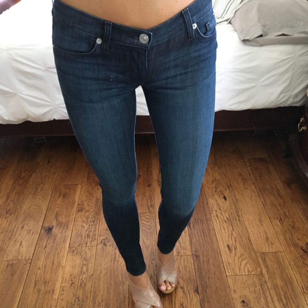 Size 25 NWOT Krista Hudson jeans